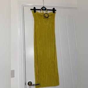 Yellow mid dress